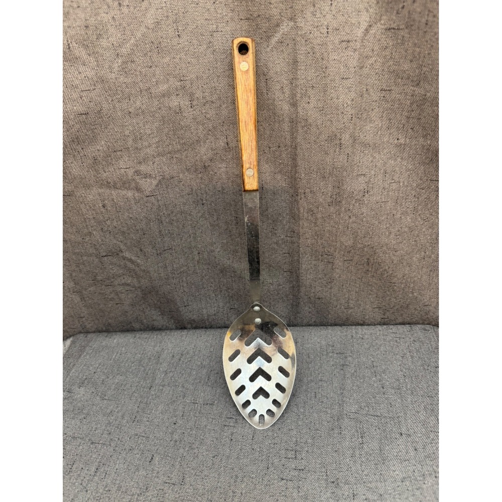 Vintage Flint Slotted Spoon Arrowhead Made in the USA